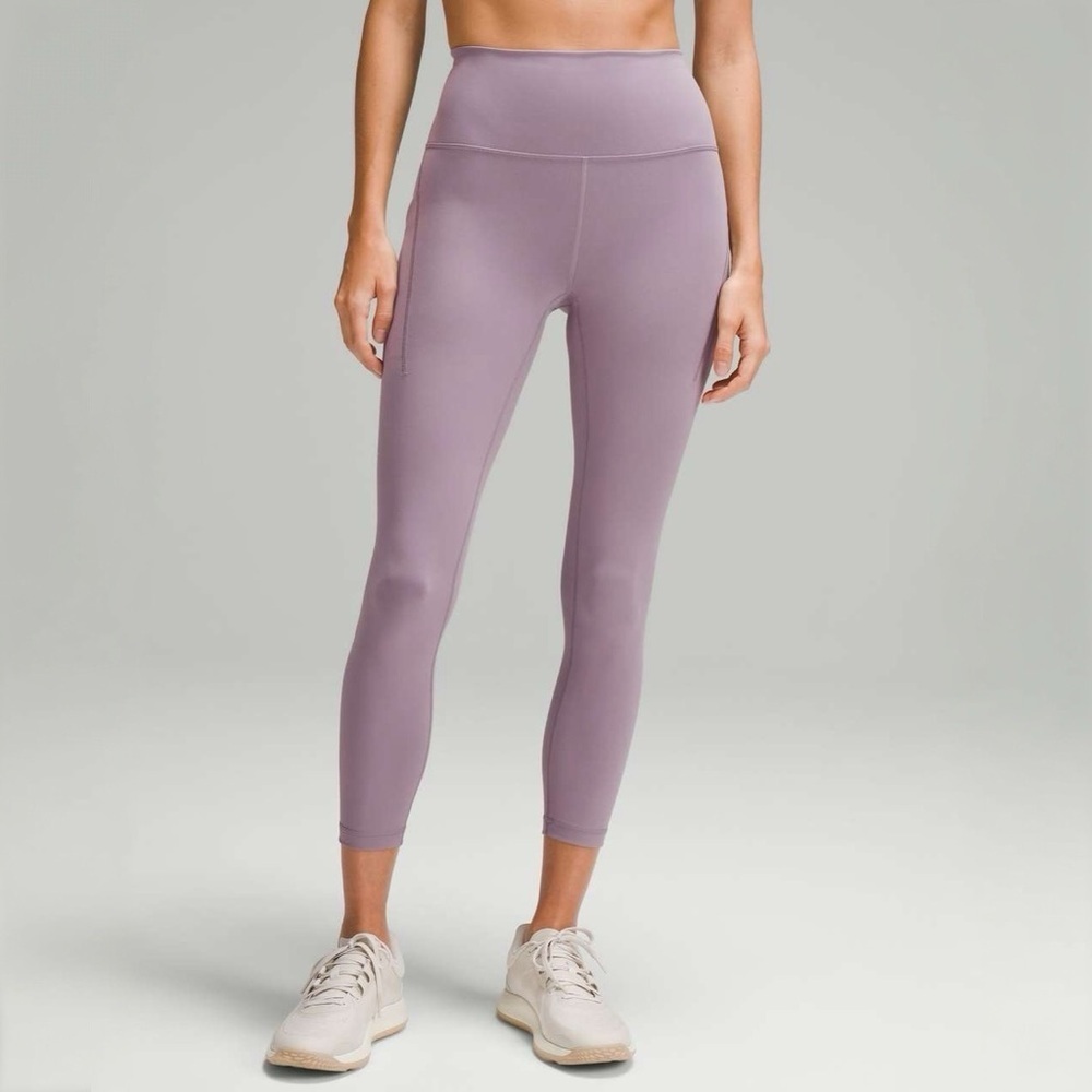 EUC Lululemon 2023 | Wunder Train High-Rise Tight with Pockets 25" Size 4
